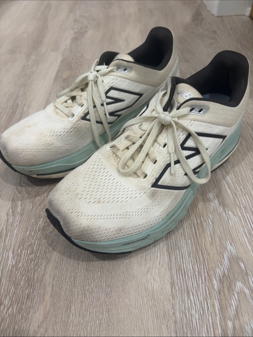 New Balance Women’s Athletic Shoes - Cream with Mint and Navy Accents